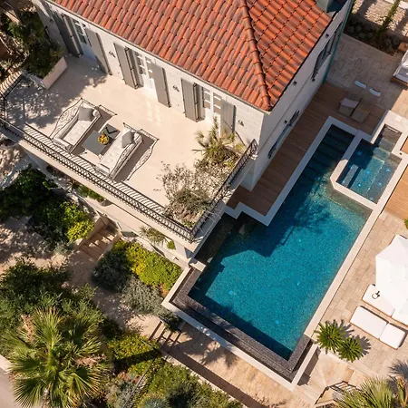 빌라 L'orizzonte *