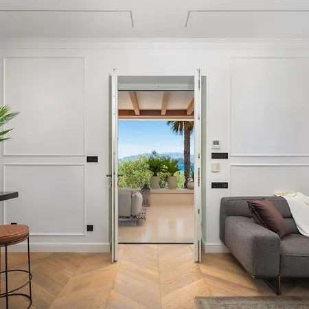 L'orizzonte * スラティネ