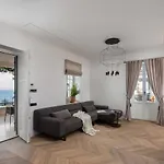L'orizzonte Vila *