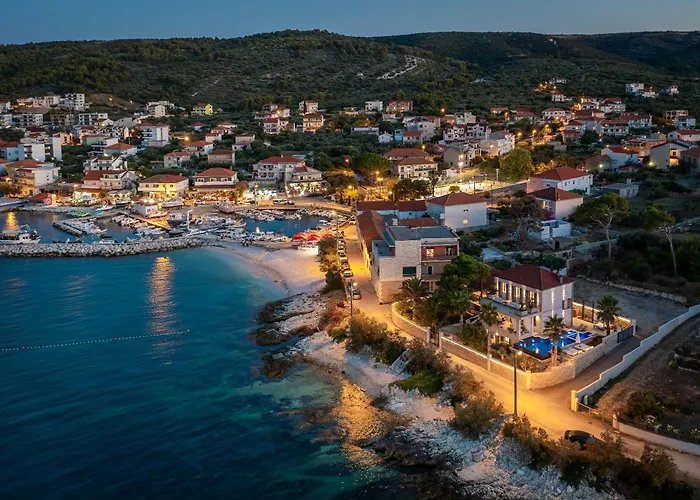 L'orizzonte 别墅 *