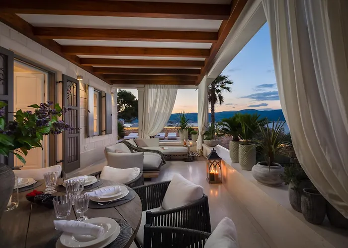 L'orizzonte 别墅 *